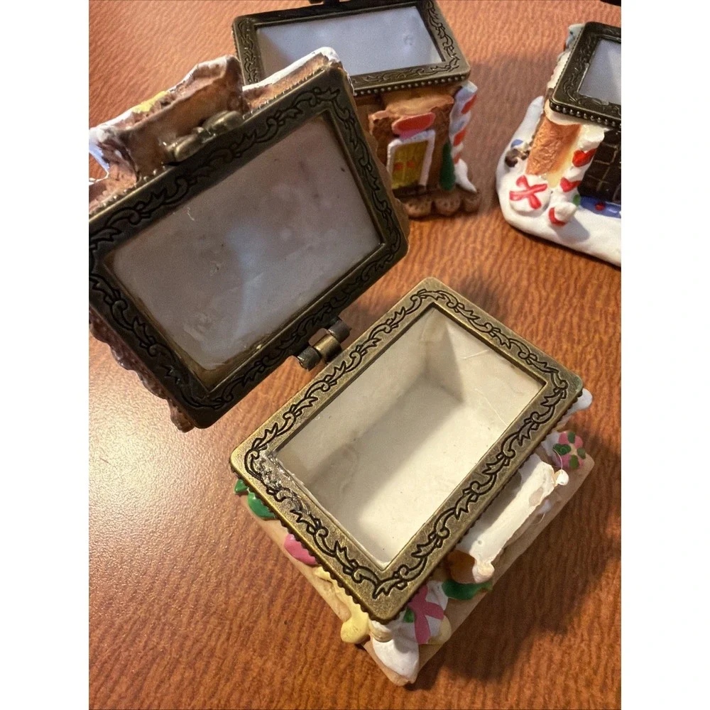 Vtg Set 5 Hinged Christmas Gingerbread House Trinket Boxes 1990s‎